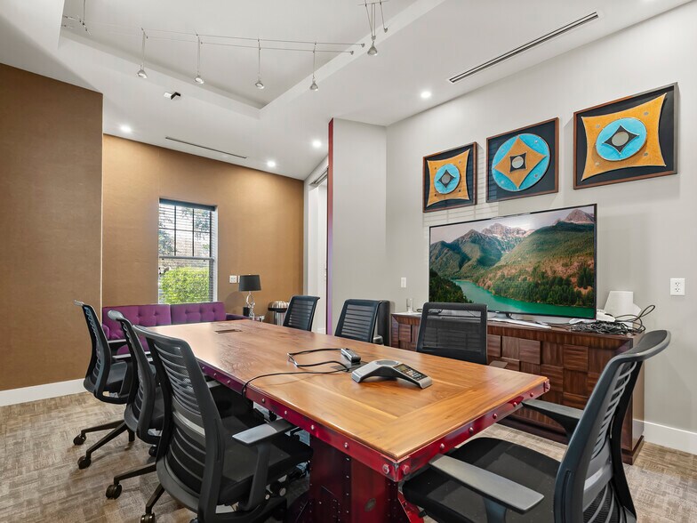 934 Lake Baldwin Ln, Orlando, FL à vendre - Photo du bâtiment - Image 3 de 5