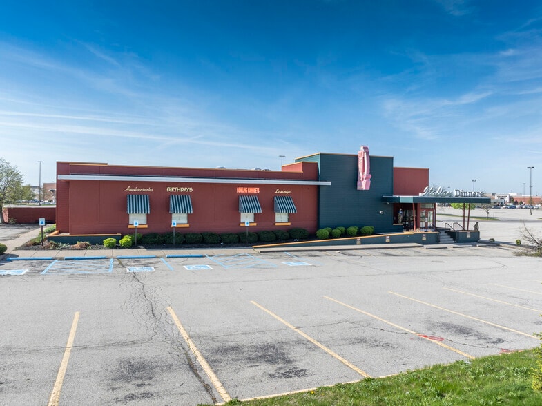 6045 E 86th St, Indianapolis, IN for lease - Building Photo - Image 2 of 6