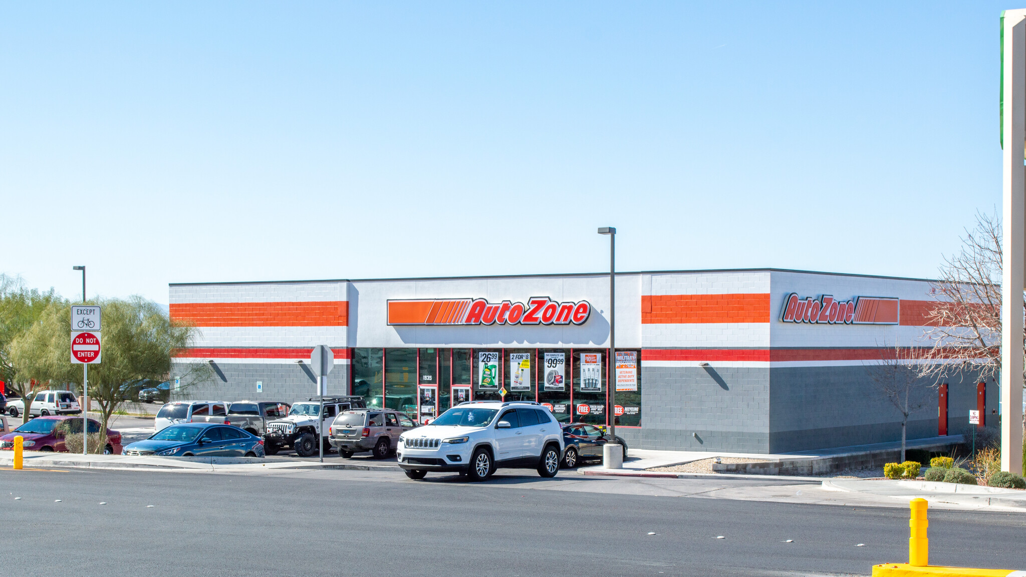 Autozone, Las Vegas, NV à vendre Photo du bâtiment- Image 1 de 1