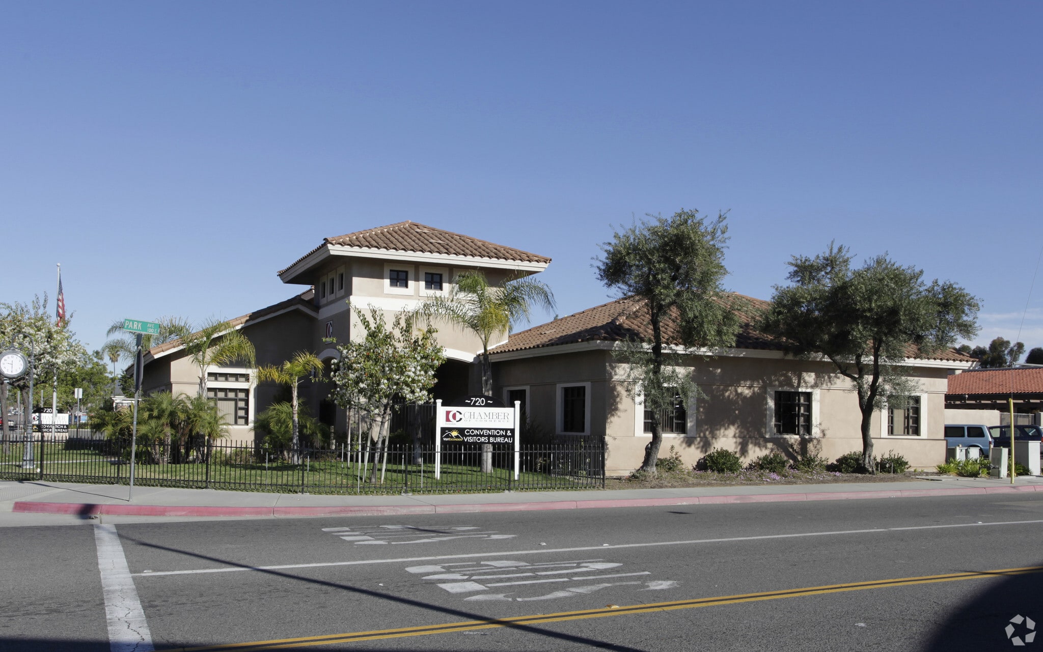 720 N Broadway, Escondido, CA à vendre Photo principale- Image 1 de 3