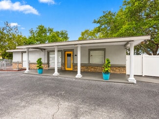 Plus de détails pour 6926 Ridge Rd, Port Richey, FL - Commerce de détail à vendre