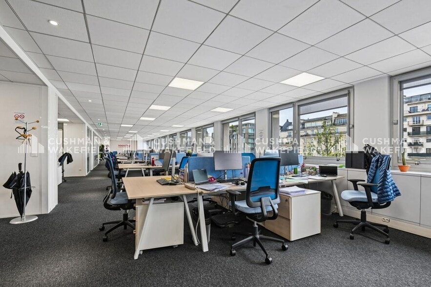 191-195 Avenue Charles De Gaulle, Neuilly-sur-Seine for lease - Building Photo - Image 3 of 13