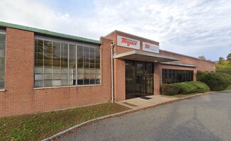 Plus de détails pour 2215 Union Blvd, Bay Shore, NY - Industriel à vendre