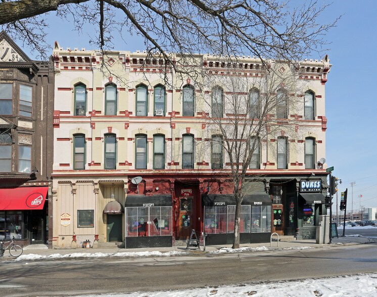 1207-1243 N Water St, Milwaukee, WI à vendre - Photo du bâtiment - Image 3 de 4