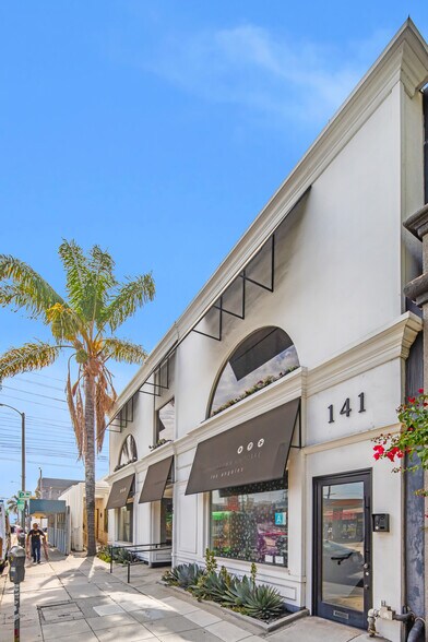 141-147 S Robertson Blvd, Los Angeles, CA à vendre - Photo du bâtiment - Image 2 de 7