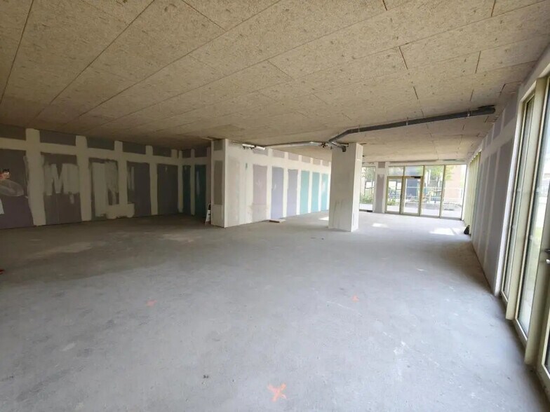 Commerce de détail dans VILLENEUVE-D'ASCQ à louer - Photo intérieure - Image 3 de 3