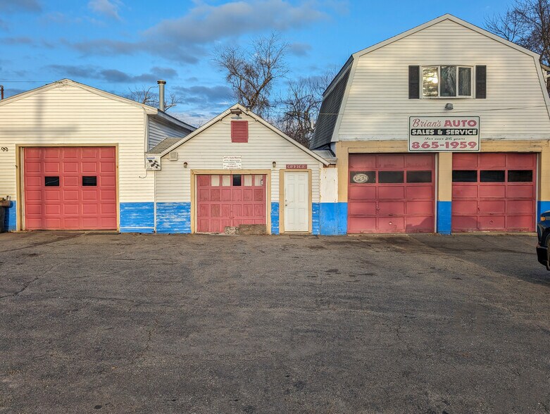 99 Worcester Providence Tpke, Sutton, MA à vendre - Photo du bâtiment - Image 3 de 6