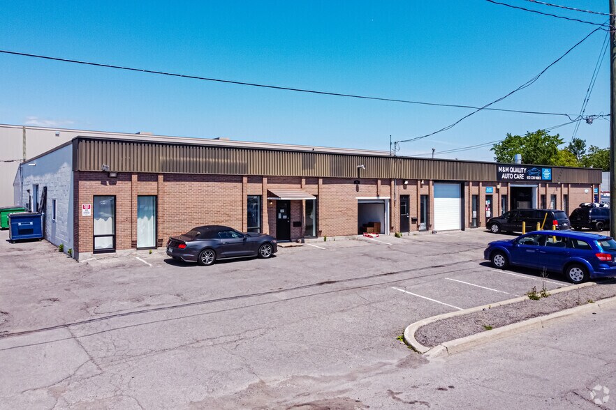 13 Caesar Ave, Ottawa, ON à vendre - Photo principale - Image 1 de 1