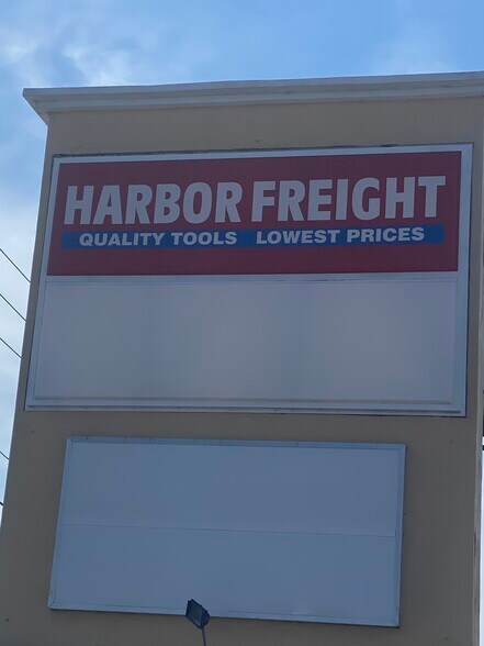 6425-6441 US Highway 19, New Port Richey, FL à louer - Photo du bâtiment - Image 3 de 6