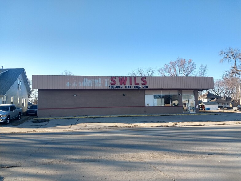 200 E Oak St, Red Oak, IA for sale - Primary Photo - Image 1 of 1