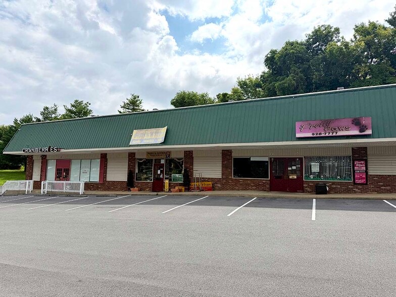 1904 Knob Creek Rd, Johnson City, TN for lease - Building Photo - Image 2 of 3