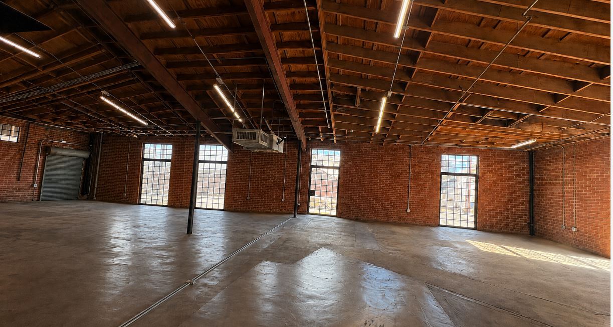 340 S Avenue 17, Los Angeles, CA for lease Interior Photo- Image 1 of 2