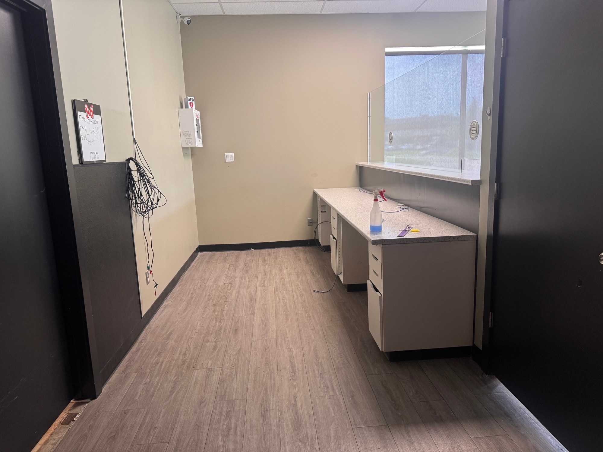5359 Calgary Trl NW, Edmonton, AB for lease Interior Photo- Image 1 of 6