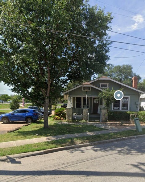 3126 N St. Mary's, San Antonio, TX à louer - Photo du bâtiment - Image 1 de 15