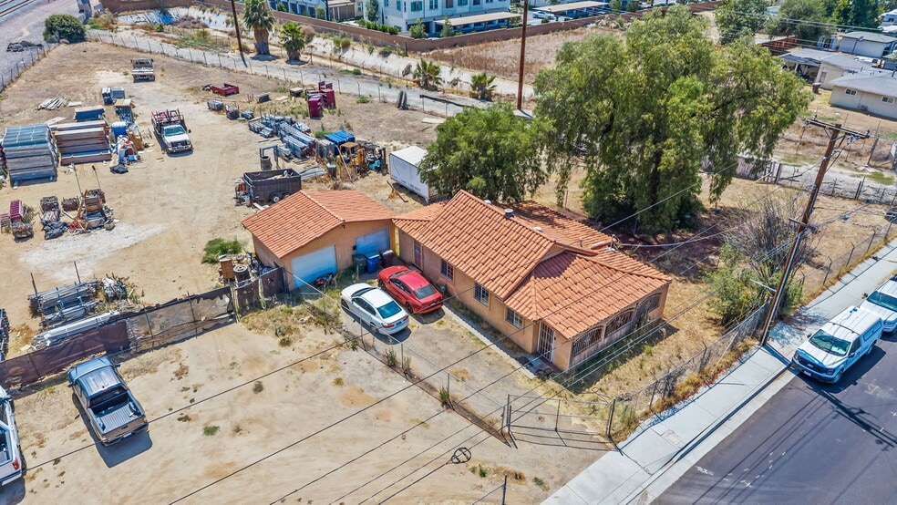 3284 Jackson St, Riverside, CA for sale - Building Photo - Image 2 of 10
