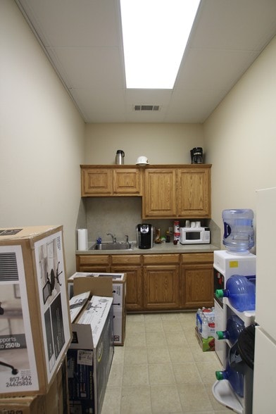 17511 State Highway 155 S, Flint, TX for sale - Interior Photo - Image 3 of 47