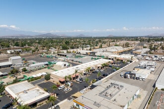 3265 Van Buren Blvd, Riverside, CA - Aérien  Vue de la carte