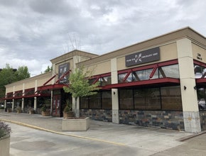 1100 NE Broadway St, Portland, OR for lease Building Photo- Image 1 of 3