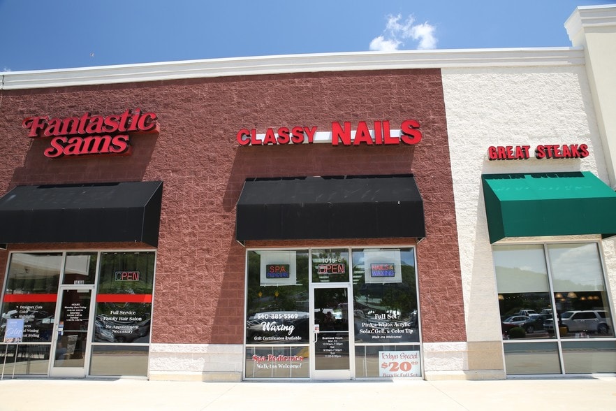 1015 Richmond Ave, Staunton, VA for lease - Building Photo - Image 2 of 3