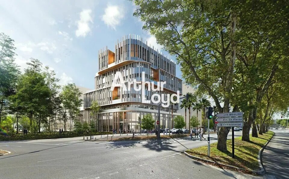 Office in Nice for lease Building Photo- Image 1 of 3