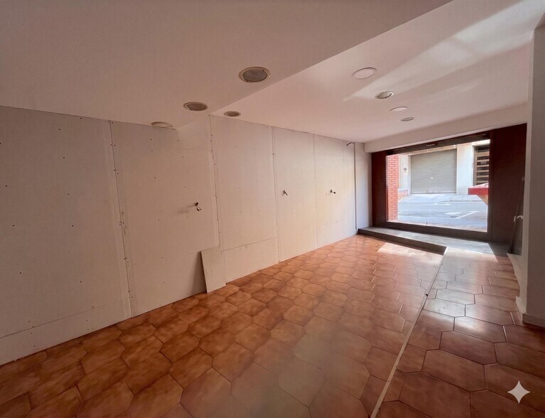 Immeuble residentiel dans Terrassa, Barcelona à vendre - Photo principale - Image 1 de 3
