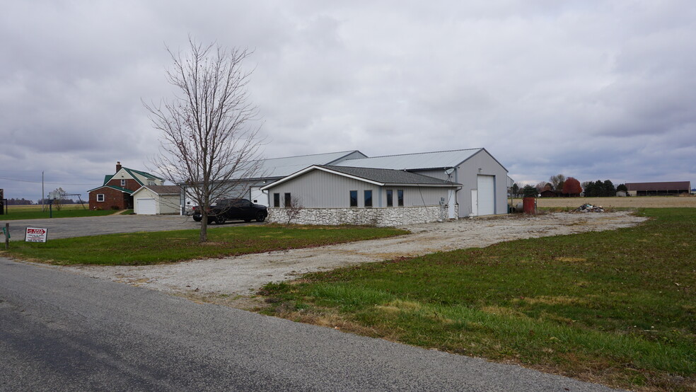 3926 W 900 S, Bunker Hill, IN à vendre - Photo principale - Image 1 de 1