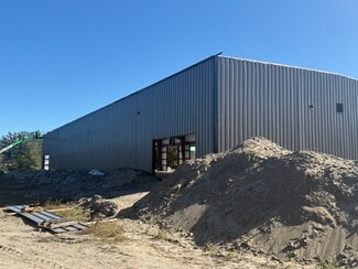 Plus de détails pour 3023 E C 48, Center Hill, FL - Industriel à louer