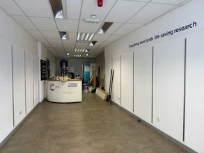 26 Stodman St, Newark for lease Interior Photo- Image 2 of 4