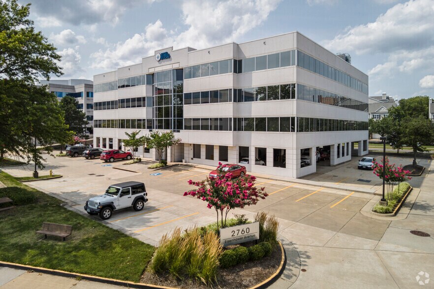 2760 Eisenhower Ave, Alexandria, VA à louer - Photo du bâtiment - Image 3 de 9