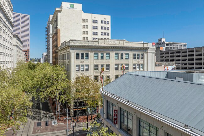 Plus de détails pour 630 SW 5th Ave, Portland, OR - Bureau à louer