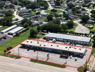 Plus de détails pour 800 N Crowley Rd, Crowley, TX - Commerce de détail à vendre