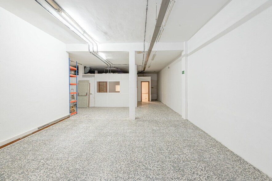 Calle de José María Pereda, 52, Madrid, Madrid à louer - Photo du bâtiment - Image 2 de 11