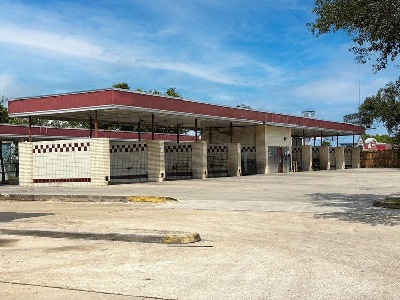 6510 W 43rd St, Houston, TX à louer - Photo du bâtiment - Image 2 de 5