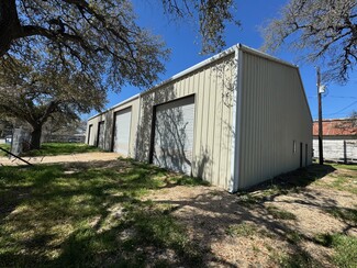 Plus de détails pour 354 Wallace St, Dripping Springs, TX - Bureau à louer