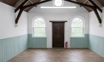 9 Church St, Seaview for lease Interior Photo- Image 1 of 1