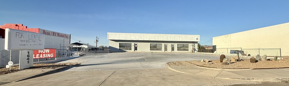 1641 Industrial Blvd, Lake Havasu City, AZ for lease - Building Photo - Image 2 of 9