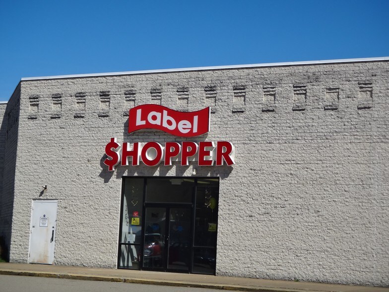 1666 Market St Ext, Warren, PA à louer - Photo du bâtiment - Image 3 de 15