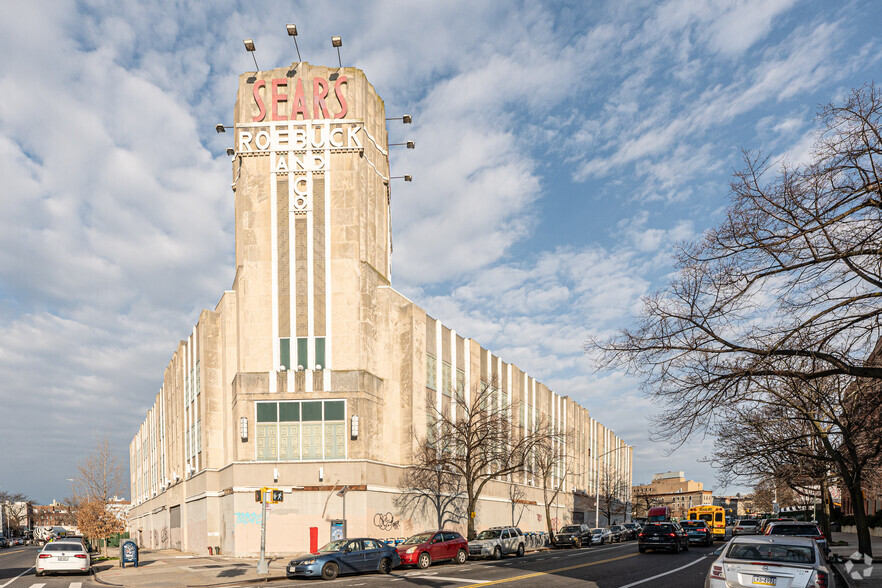 2307 Beverley Rd, Brooklyn, NY for lease - Primary Photo - Image 1 of 5