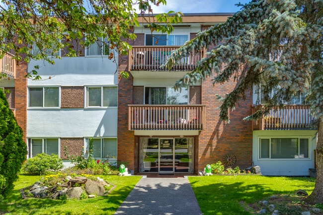Plus de détails pour 8710 Hudson St, Vancouver, BC - Multi-résidentiel à vendre