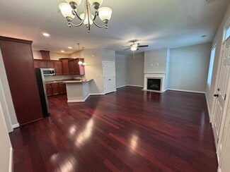 Plus de détails pour 35 Miles Cary Mews, Hampton, VA - Multi-résidentiel à vendre