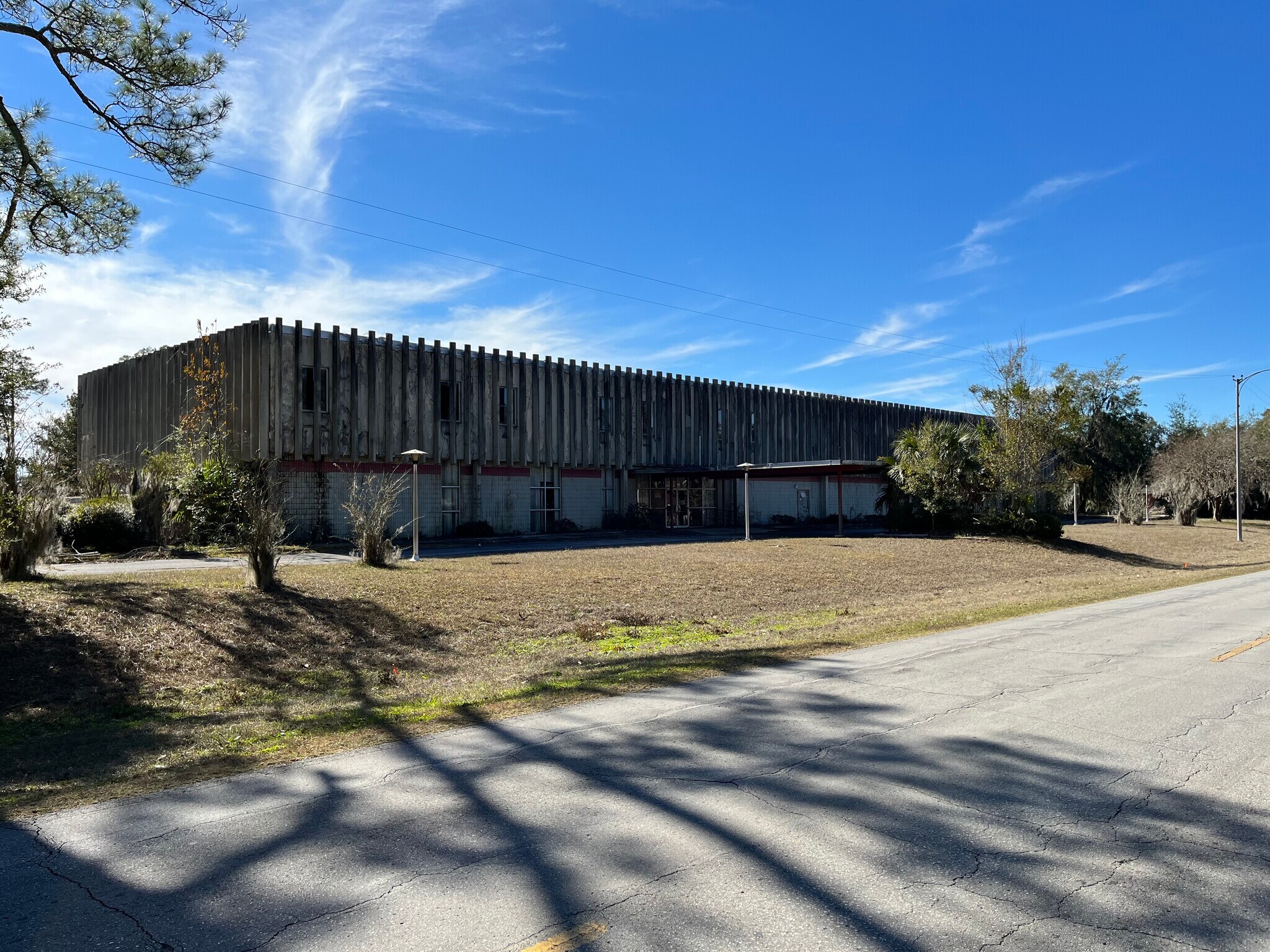 407 E Ash St, Perry, FL à vendre Photo du bâtiment- Image 1 de 65