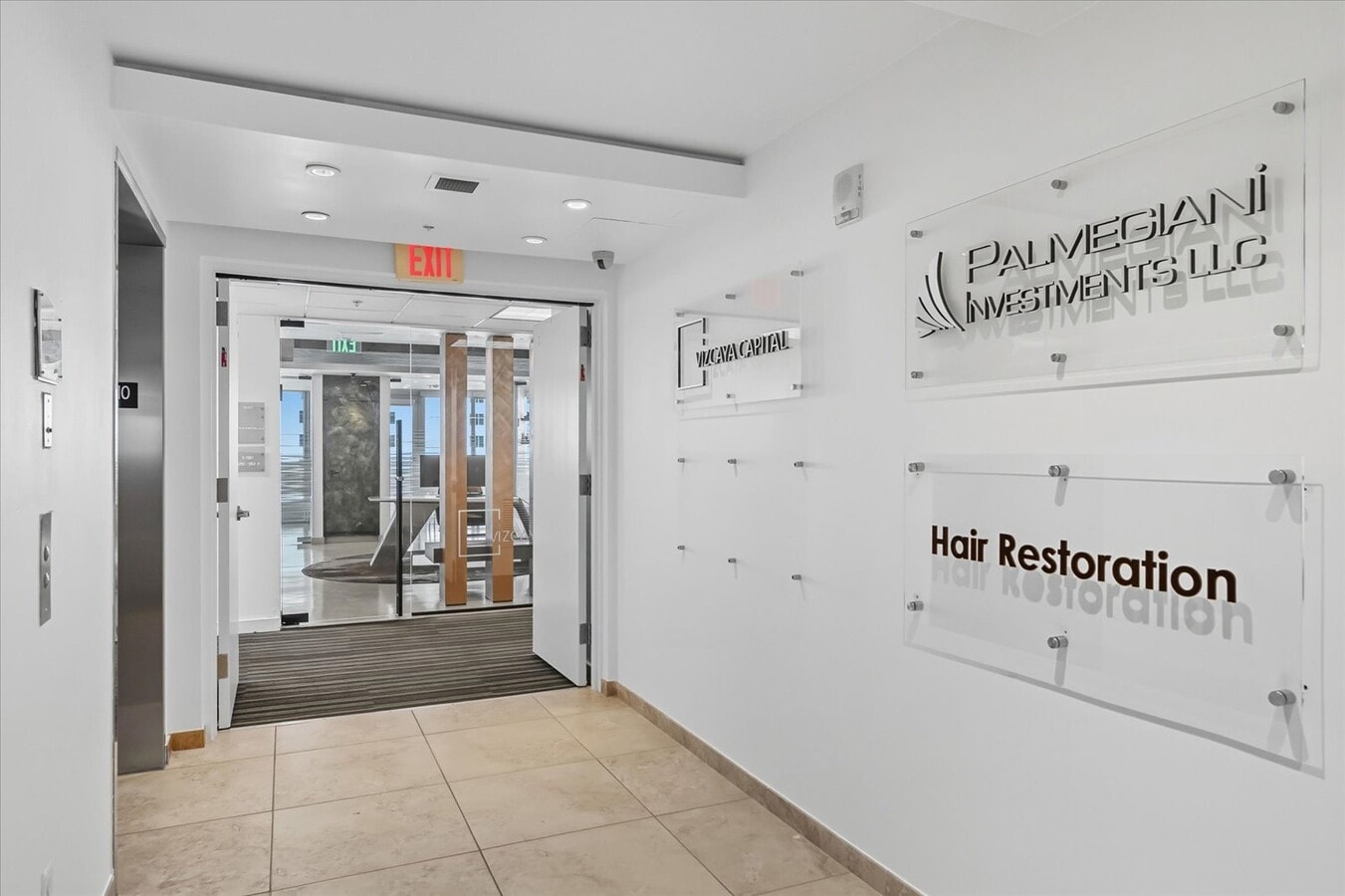 40 SW 13th St, Miami, FL 33130 - Unité 1002 -  - Photo intérieure - Image 1 of 23