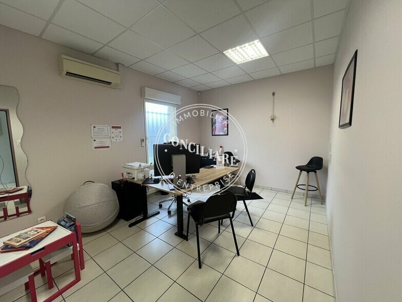 665 Route De Toulouse, Fronton for sale - Interior Photo - Image 2 of 5