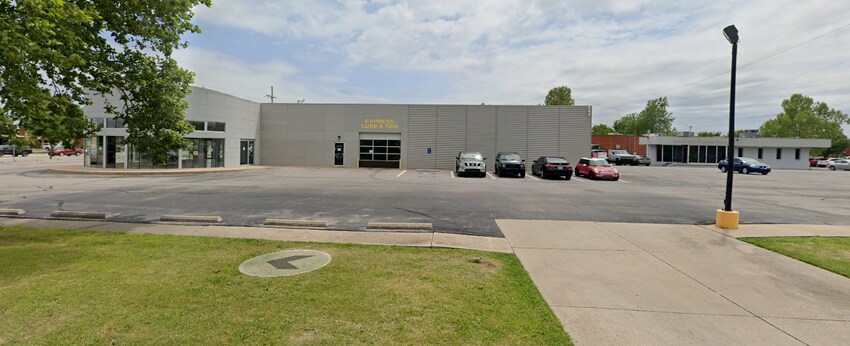 202 W Gore Blvd, Lawton, OK à vendre - Photo du bâtiment - Image 3 de 21