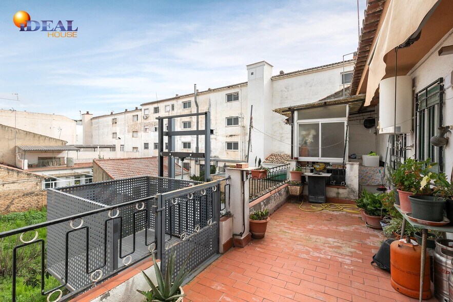Terrain dans Armilla, Granada à vendre - Photo du bâtiment - Image 2 de 28