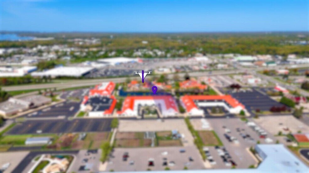 12330 James St, Holland, MI à louer - Vidéo sur l’inscription commerciale - Image 2 de 12