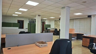Office in Reus, Tarragona for lease Interior Photo- Image 2 of 7