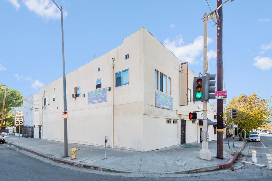 3532 Broadway, Los Angeles, CA à louer - Photo du bâtiment - Image 2 de 12