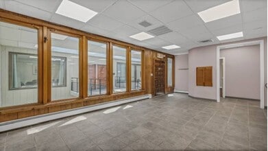 157 N Ocean Ave, Patchogue, NY for lease Interior Photo- Image 2 of 8