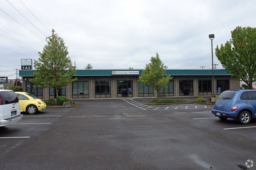 10005 SE Stark St, Portland, OR à vendre - Photo du bâtiment - Image 3 de 8